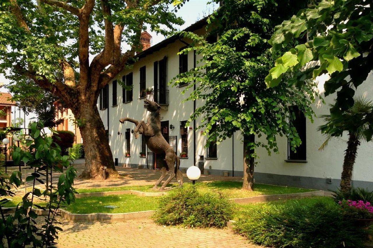 Excel Hotel Naviglio - Ca'Bianca Μιλάνο Εξωτερικό φωτογραφία