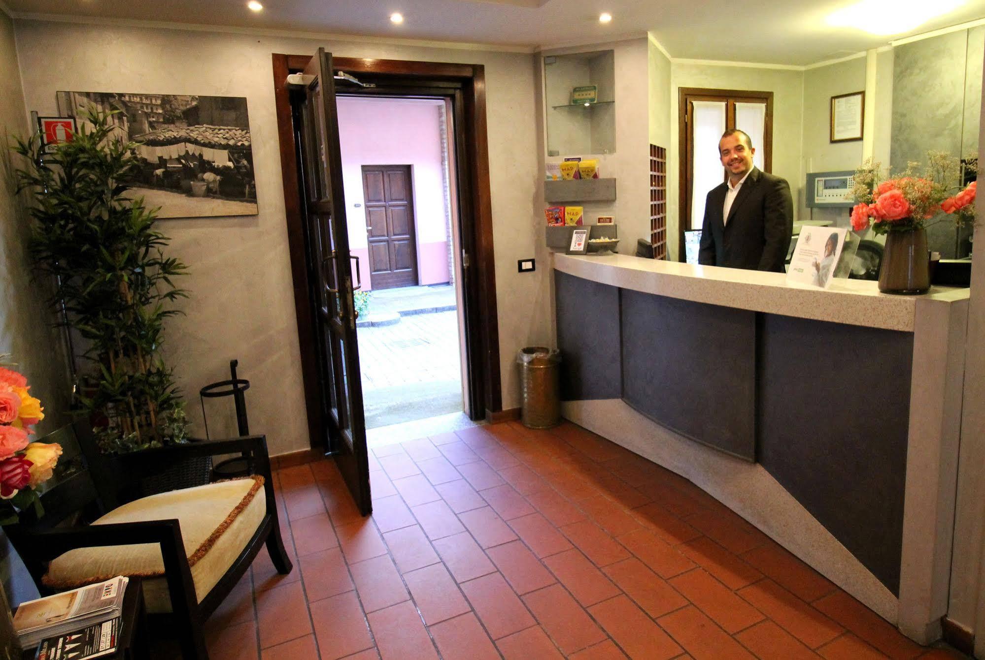 Excel Hotel Naviglio - Ca'Bianca Μιλάνο Εξωτερικό φωτογραφία